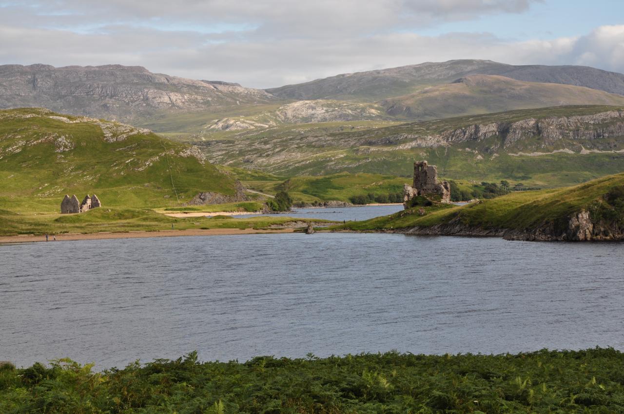 Le Loch Assynt et ses ruines / The Loch Assynt and its ruins